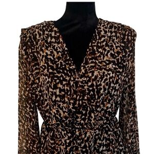 DKNY Sheer Leopard Print Long Sleeve‎ Blouse XS Women's V Neck Wrap Style Top